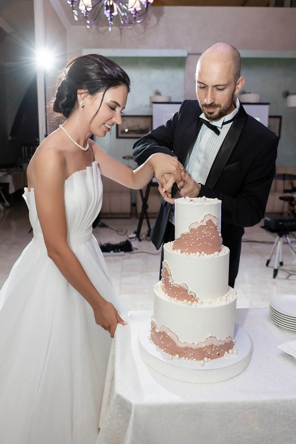 Костя и Валя - свадьба, выездная церемония, банкет и фотосессия. Свадебный фотограф, фотосъемка в Крыму, Севастополе, Симферополе, Ялте