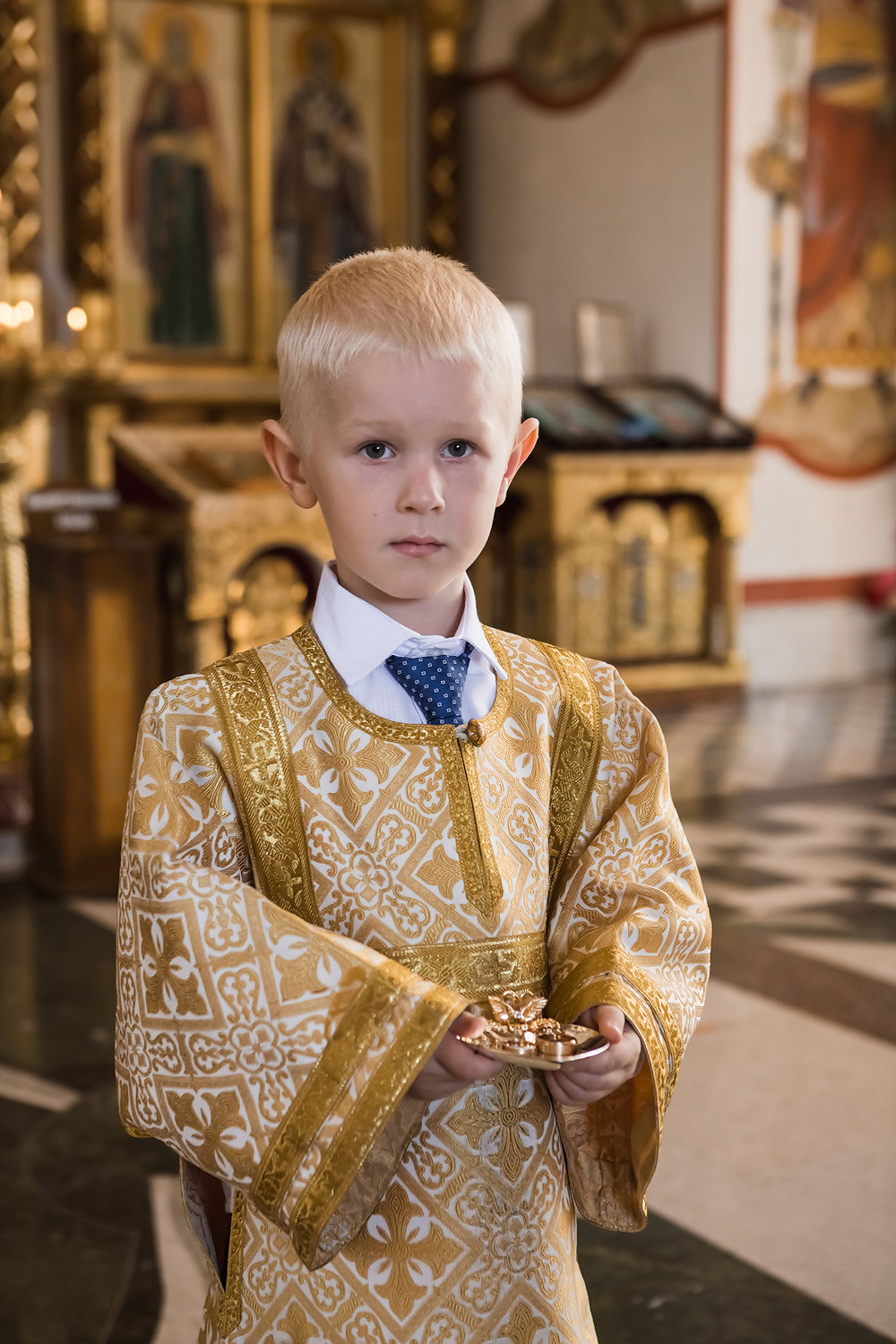 Венчание Петра и Феодосии в Храме-маяке Николая Чудотворца. Свадебный фотограф, фотосъемка в Крыму, Севастополе, Симферополе, Ялте