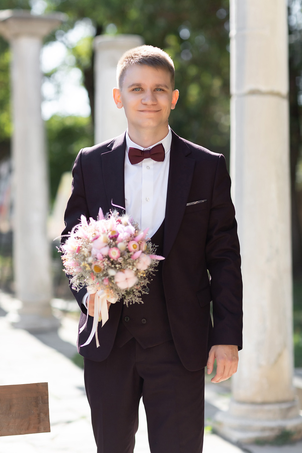 Вадик и Даша, свадебная фотосессия для двоих в заповеднике Херсонес. Свадебный фотограф, фотосъемка в Крыму, Севастополе, Симферополе, Ялте