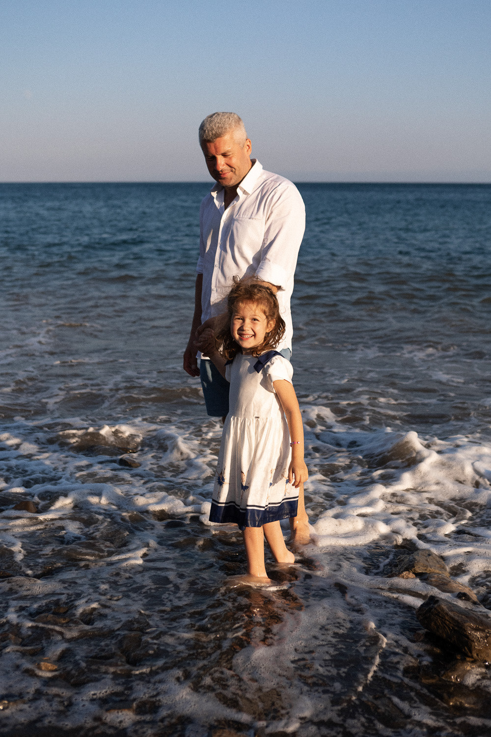 Семейная фотосессия в Симеизе на горе Кошка и на пляже у моря. Свадебный фотограф, фотосъемка в Крыму, Севастополе, Симферополе, Ялте