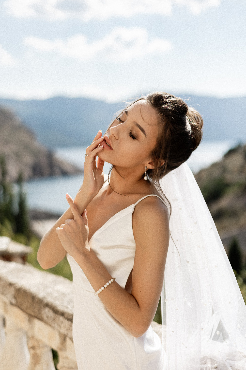 Денис и Аделя - свадьба для двоих в Балаклаве. Свадебный фотограф, фотосъемка в Крыму, Севастополе, Симферополе, Ялте