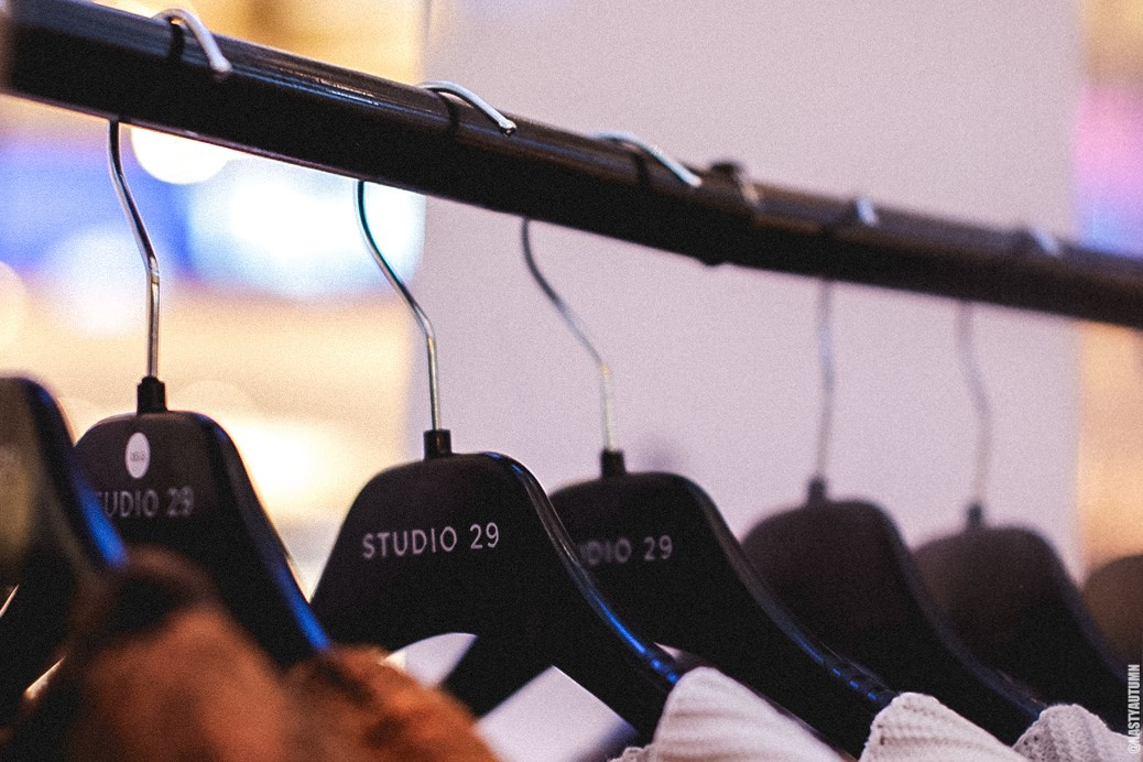 Маркет, ТЦ Метрополис. Репортажный и концертный фотограф в Москве Анастасия Осень