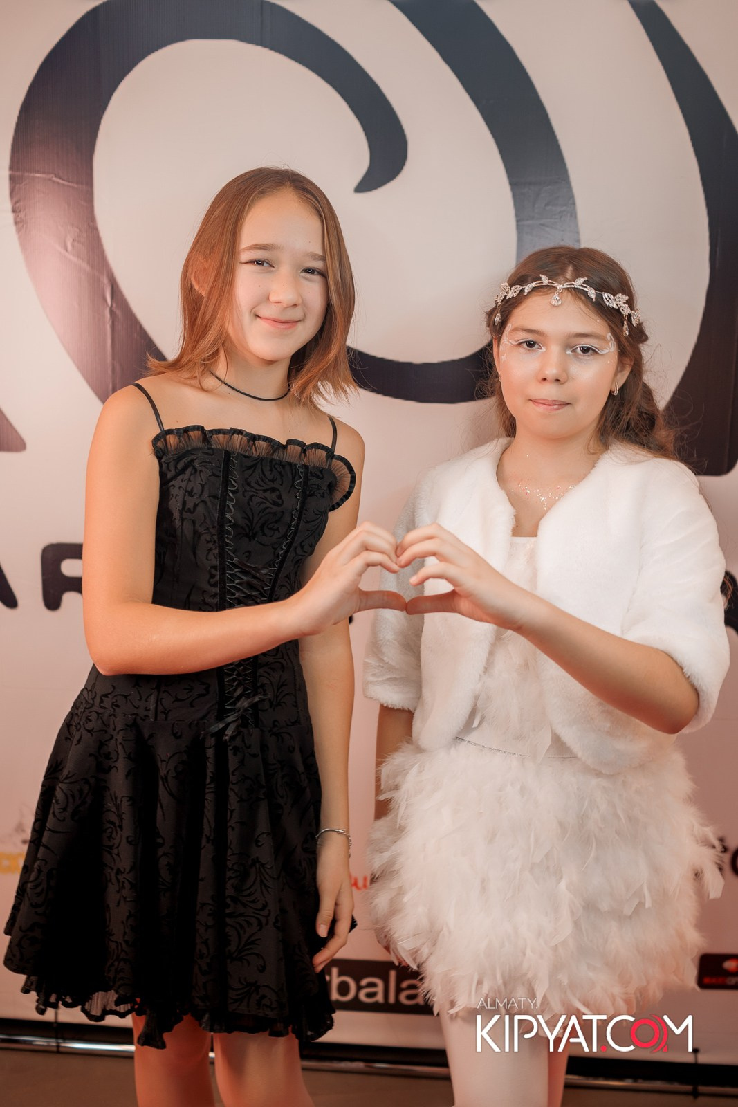 ПРЕЗЕНТАЦИЯ 8 ГРУППЫ КИНОПРОЕКТА «STARBALALAR». КИПЯТКОМ АЛМАТЫ!