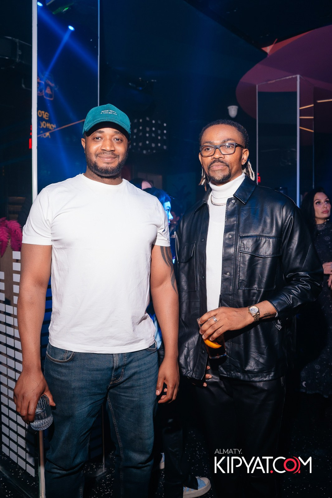 SANTA BARBARA — ВЫСТУПЛЕНИЕ LIZWI. КИПЯТКОМ АЛМАТЫ!