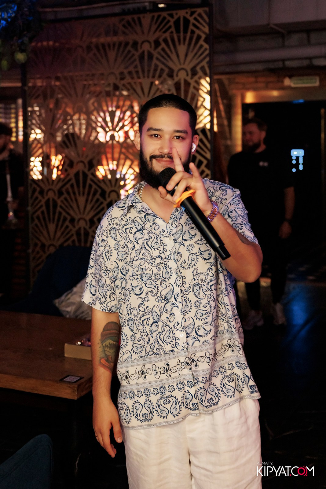 OLOVO BAR НА САТПАЕВА. КИПЯТКОМ АЛМАТЫ! Фотосъемка мероприятий в Алматы