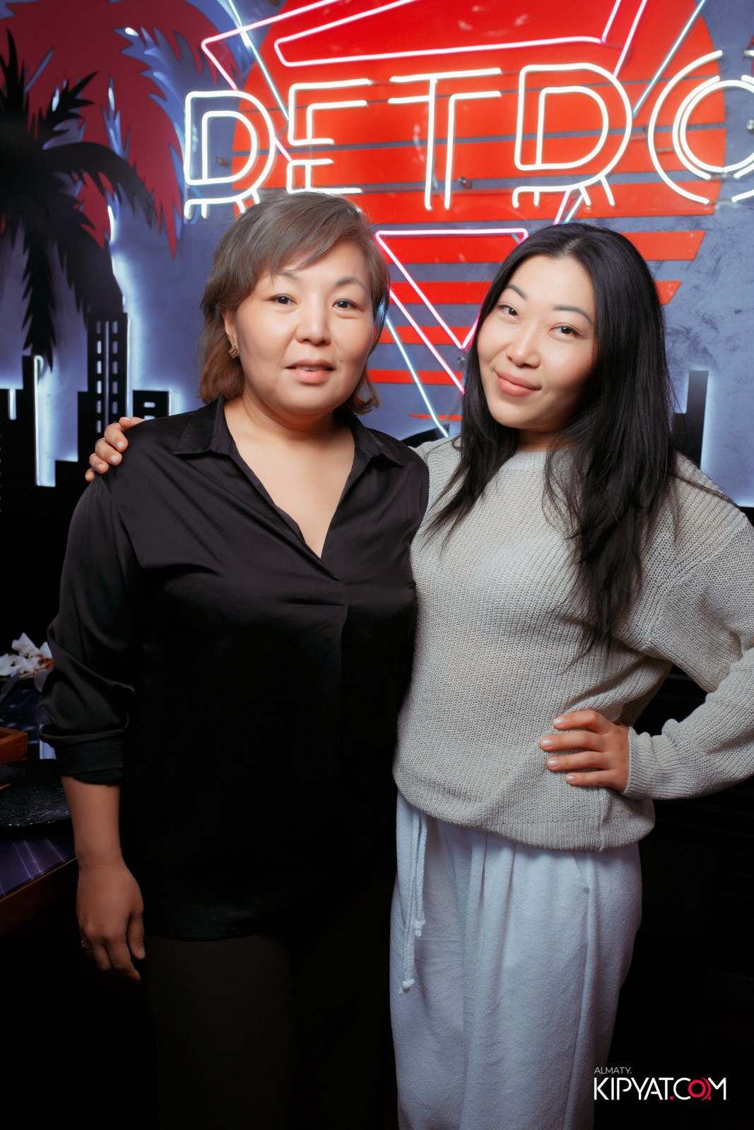 УХО И МЕДВЕДЬ НА ГАГАРИНА. КИПЯТКОМ АЛМАТЫ!