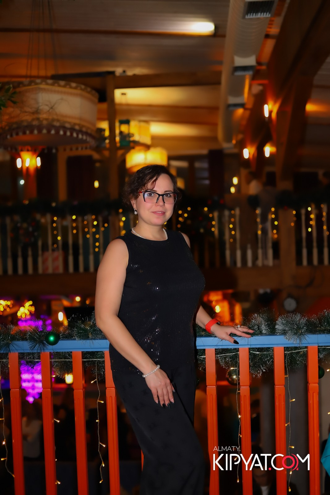 ГРУЗИНСКИЙ ДВОР НА КАБАНБАЙ БАТЫРА. КИПЯТКОМ АЛМАТЫ!