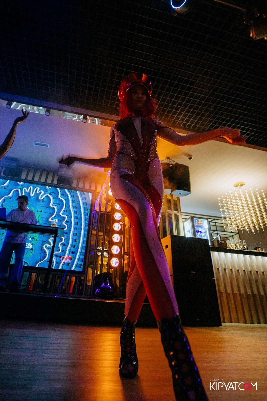 УХО И МЕДВЕДЬ НА КУРМАНАГАЗЫ. КИПЯТКОМ АЛМАТЫ! Фотосъемка мероприятий в Алматы