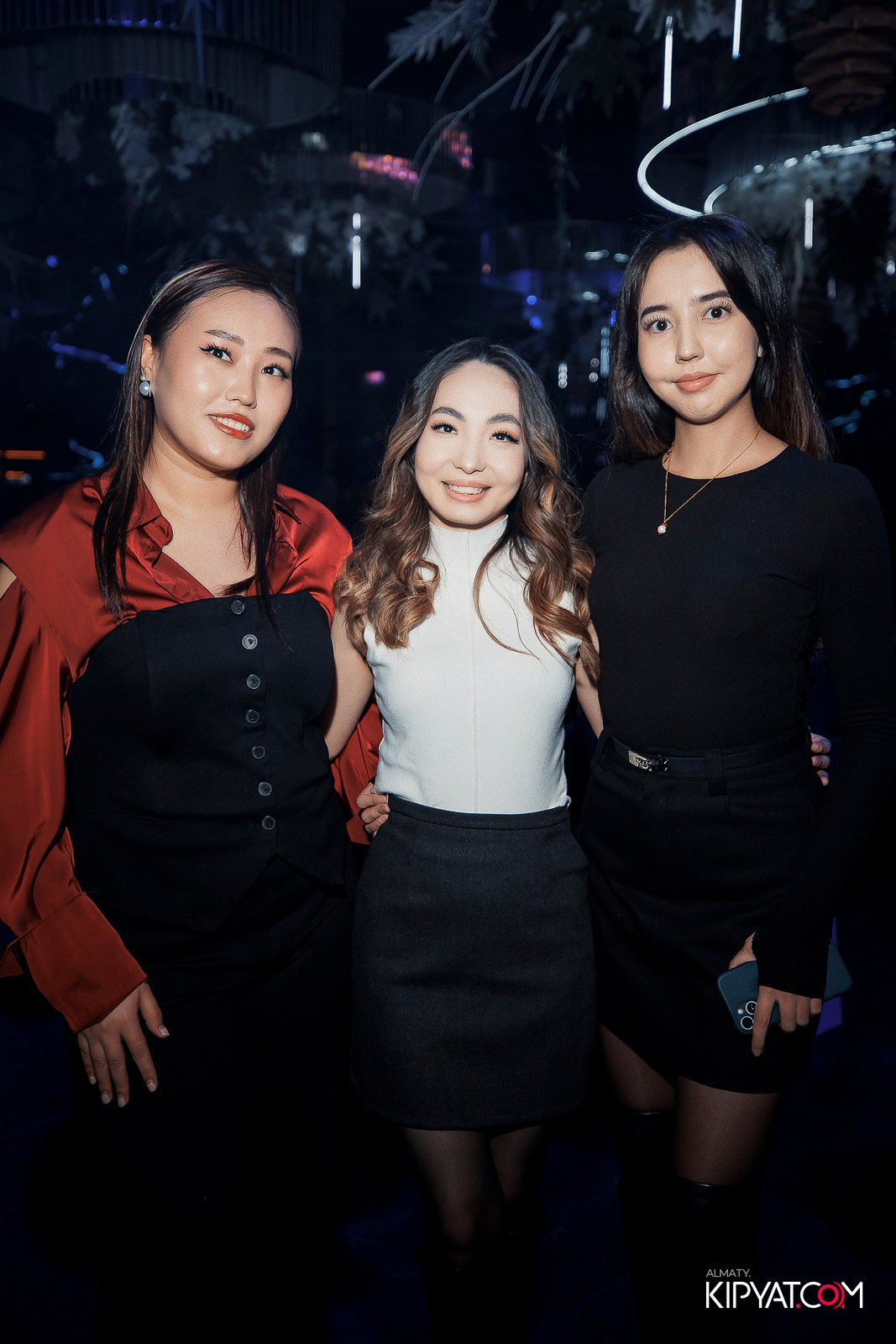 FRIENDS BAR & TERRACE. КИПЯТКОМ АЛМАТЫ! Фотосъемка мероприятий в Алматы