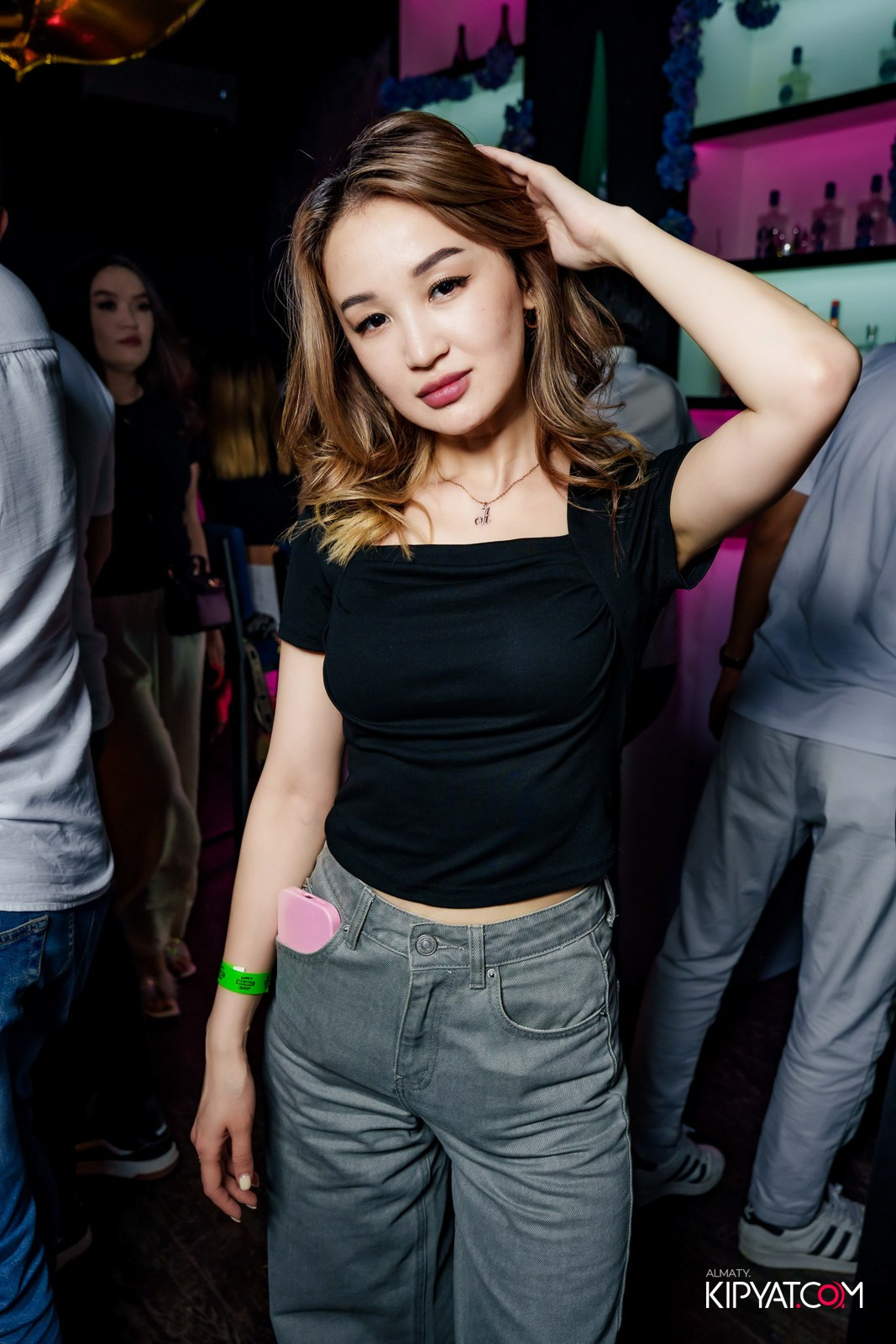 UYAT EMES BAR. КИПЯТКОМ АЛМАТЫ!