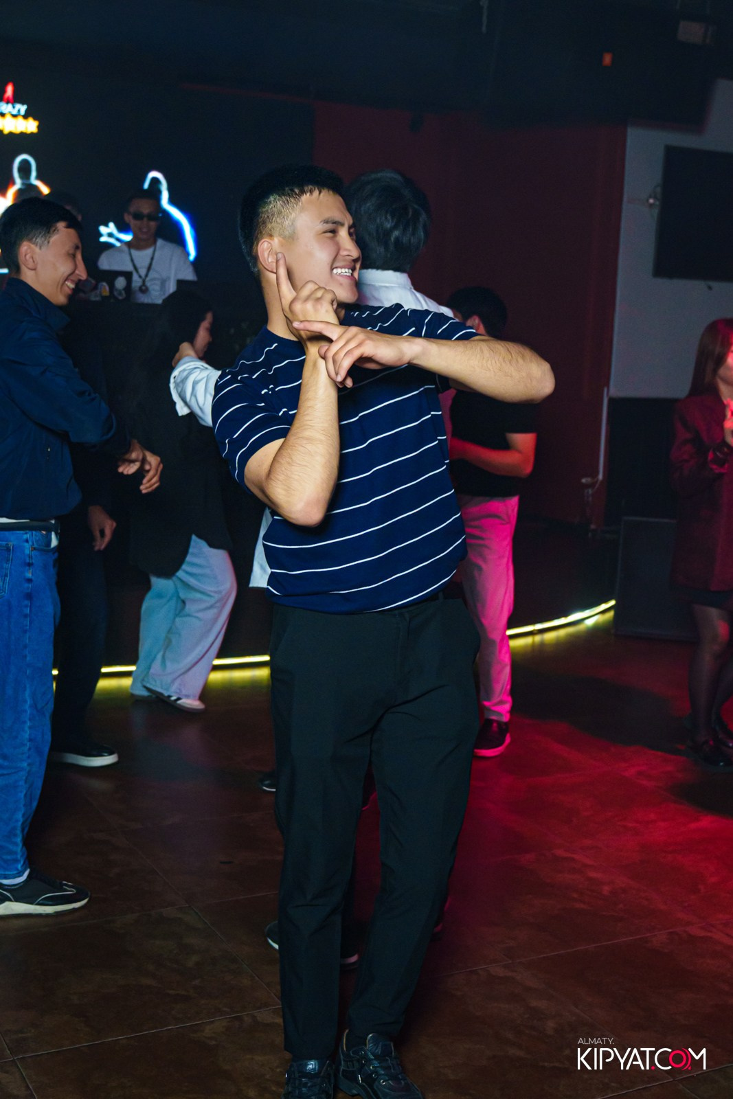 ARAGOSTA DISCO BAR. КИПЯТКОМ АЛМАТЫ!