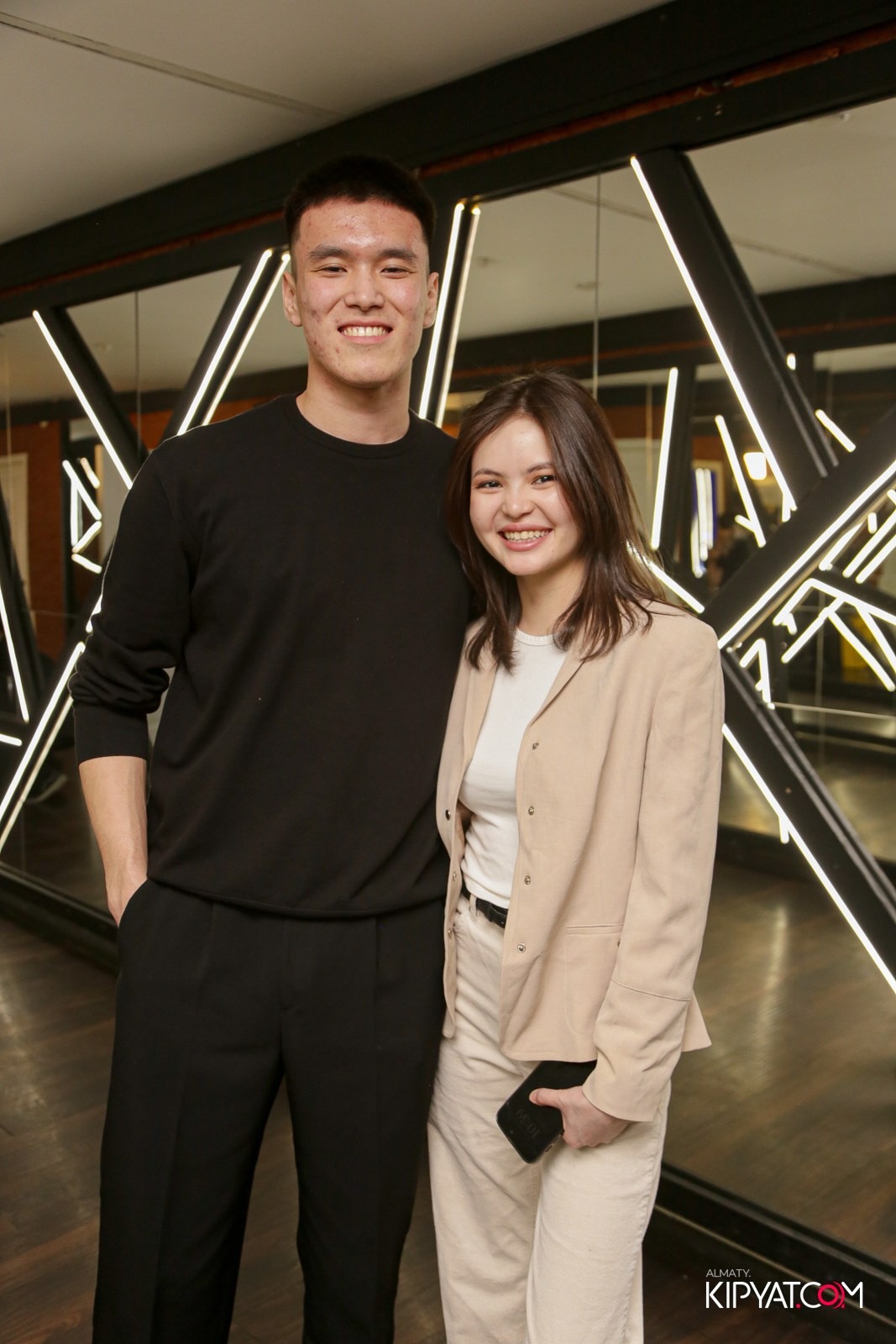 УХО И МЕДВЕДЬ НА САИНА. КИПЯТКОМ АЛМАТЫ!