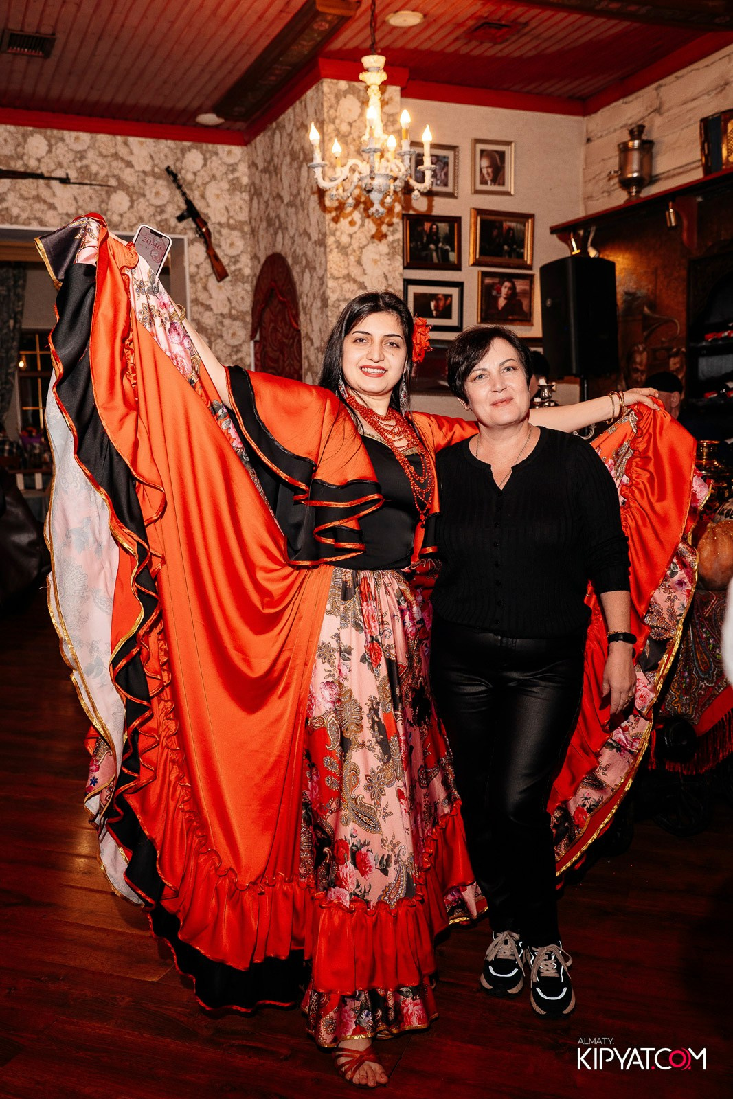 РЕСТОРАН МАРЬИНА РОЩA. КИПЯТКОМ АЛМАТЫ!