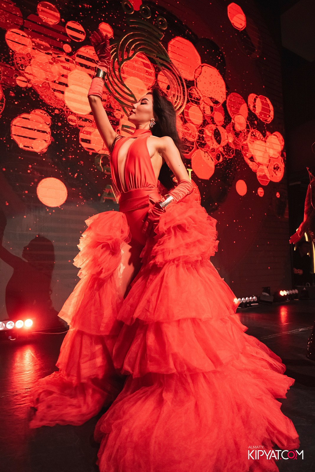 QUEEN. КИПЯТКОМ АЛМАТЫ!