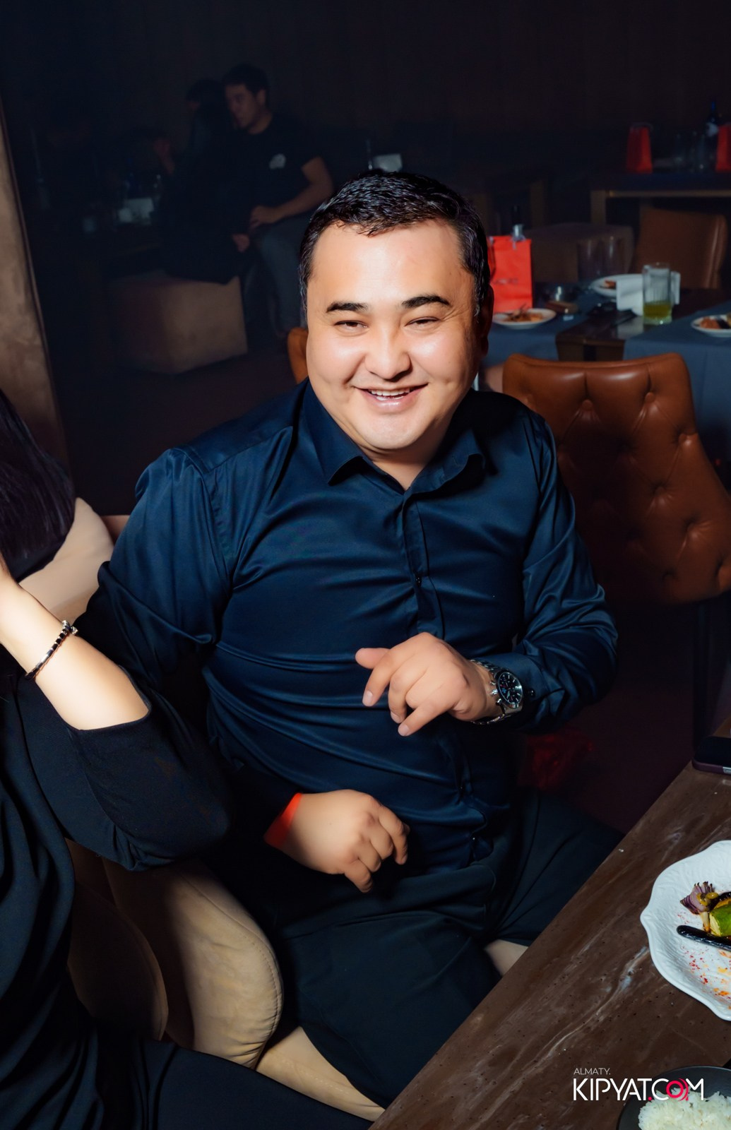 LAUREATE KARAOKE HALL. КИПЯТКОМ АЛМАТЫ!