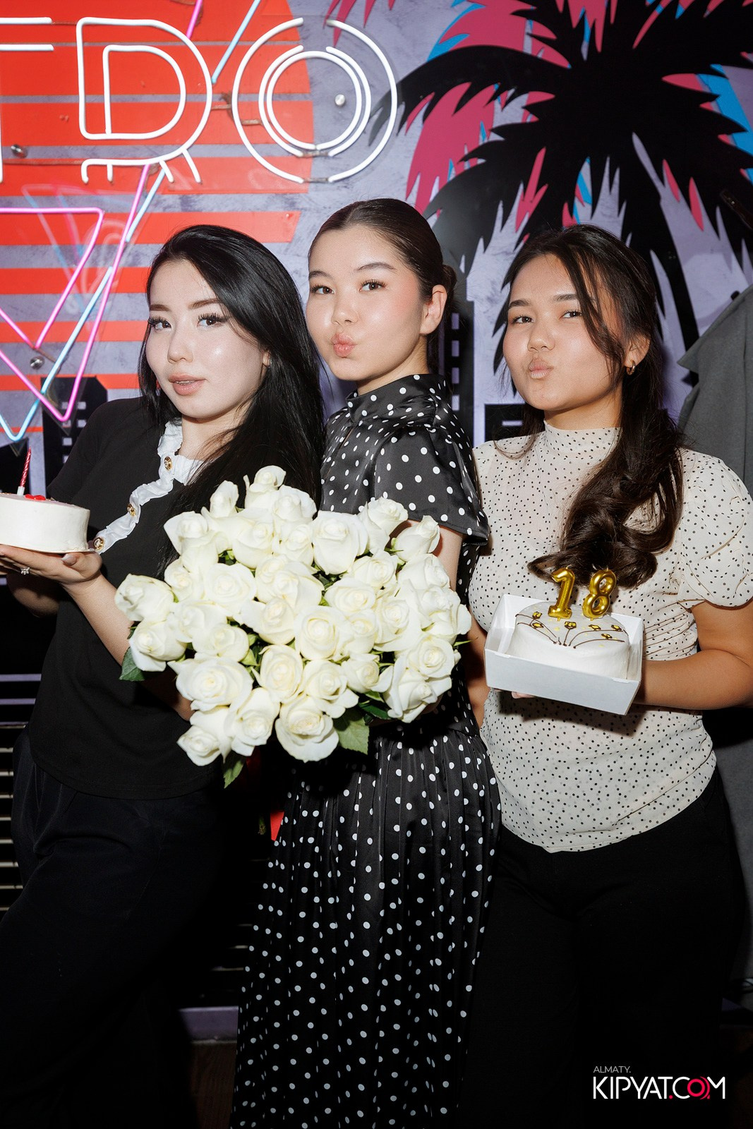 УХО И МЕДВЕДЬ НА ГАГАРИНА. КИПЯТКОМ АЛМАТЫ! Фотосъемка мероприятий в Алматы