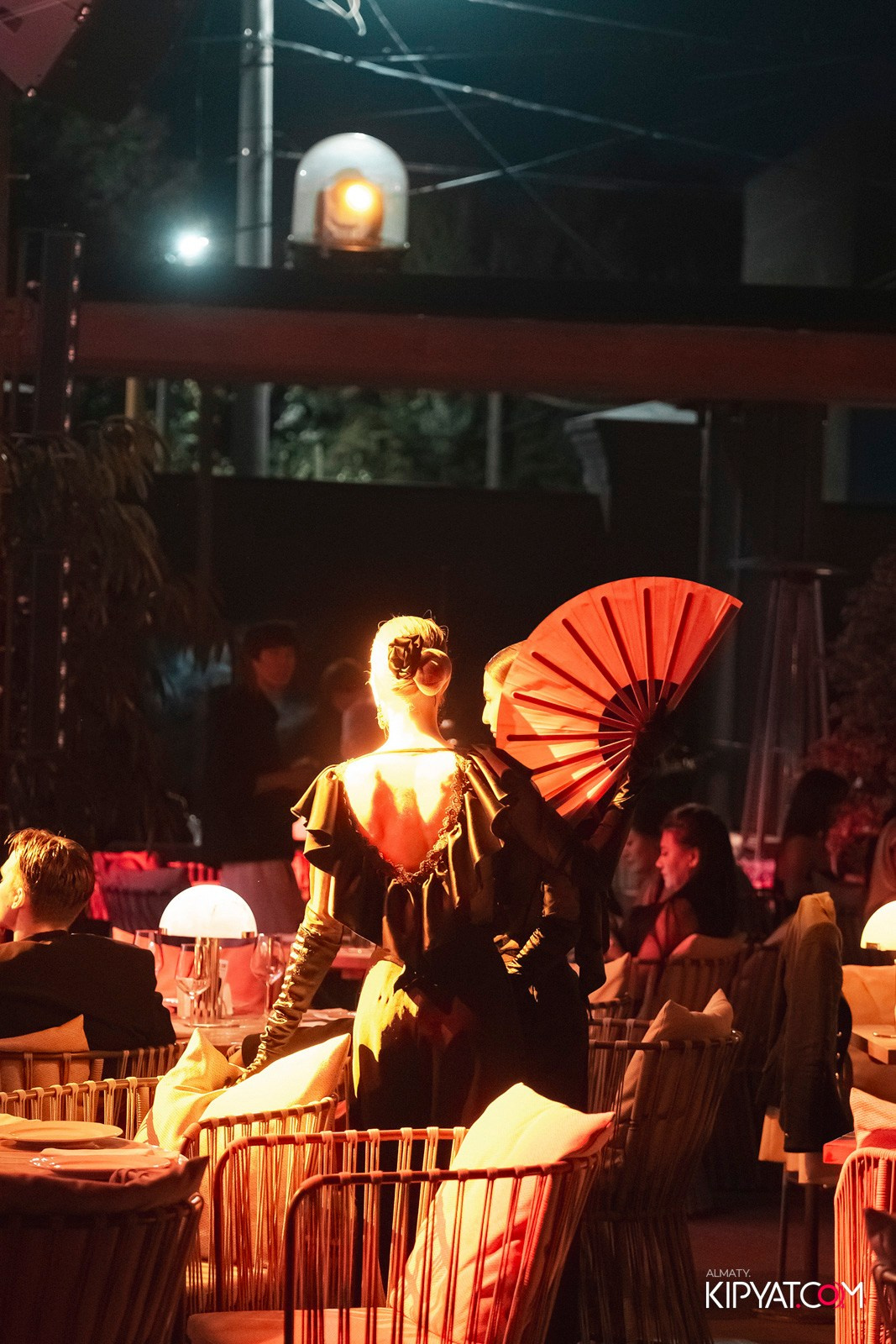 QUEEN. КИПЯТКОМ АЛМАТЫ!