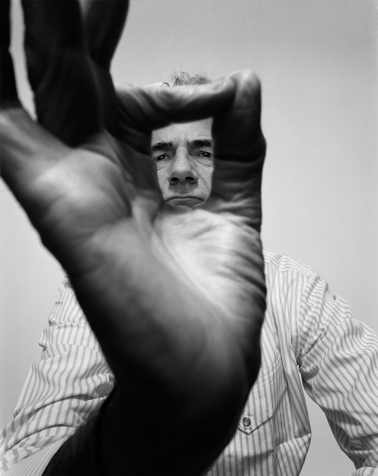 Ладони. Фотограф для маркетплейсов Михаил Бове