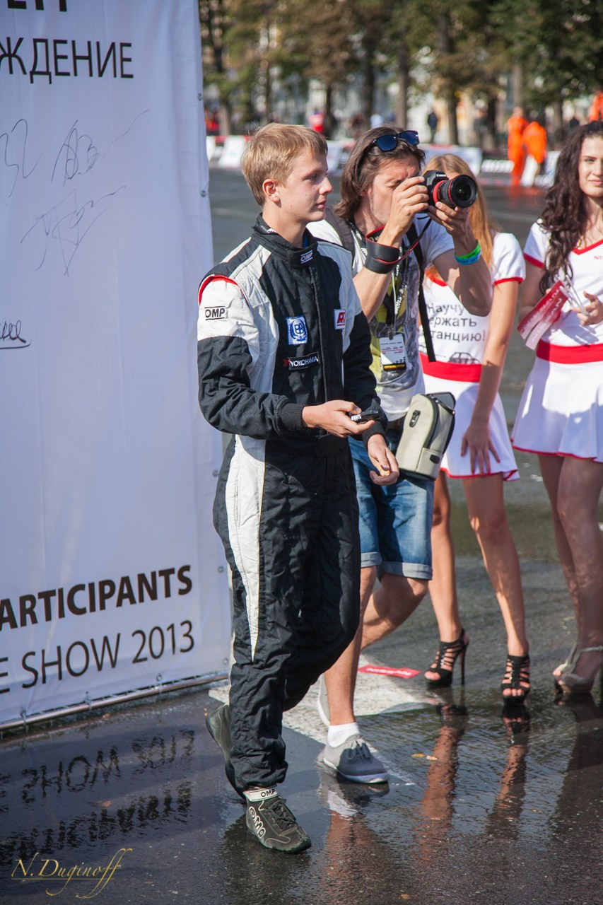 Nissan Nissmo Drive. Профессиональный фотограф Дугинов Николай | Екатеринбург