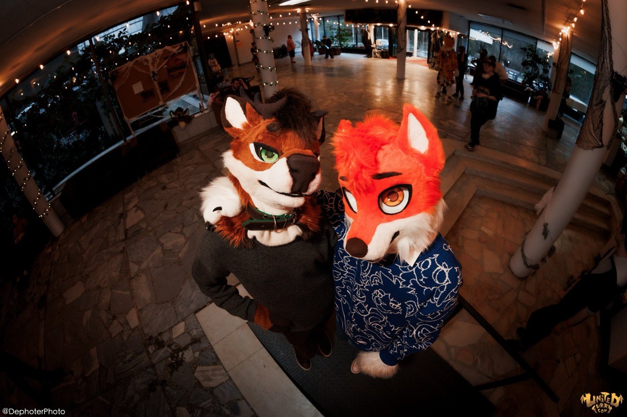 United Furry Convention 2026. Различные мероприятия и просто фотографии людей
