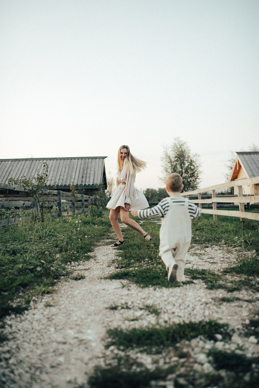 Саша, Настя, Арсений | на природе