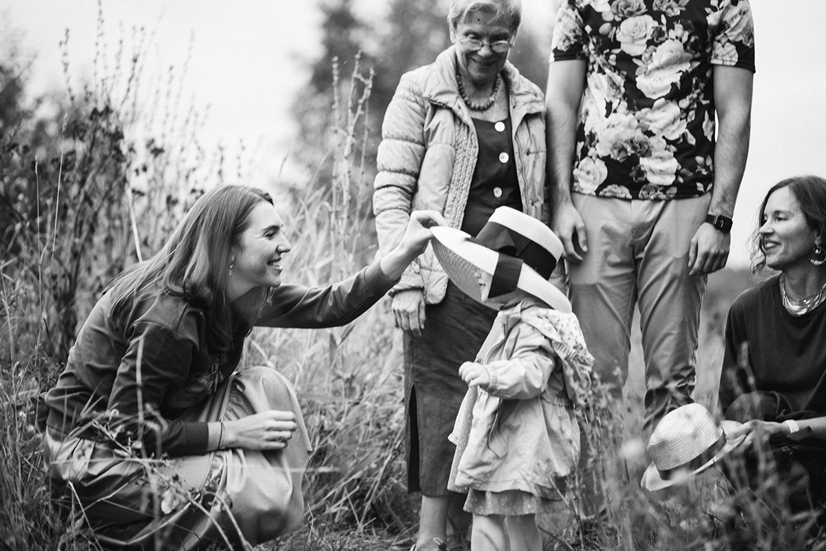 Про шляпы и самолёты. Фотограф Наташа Румянцева