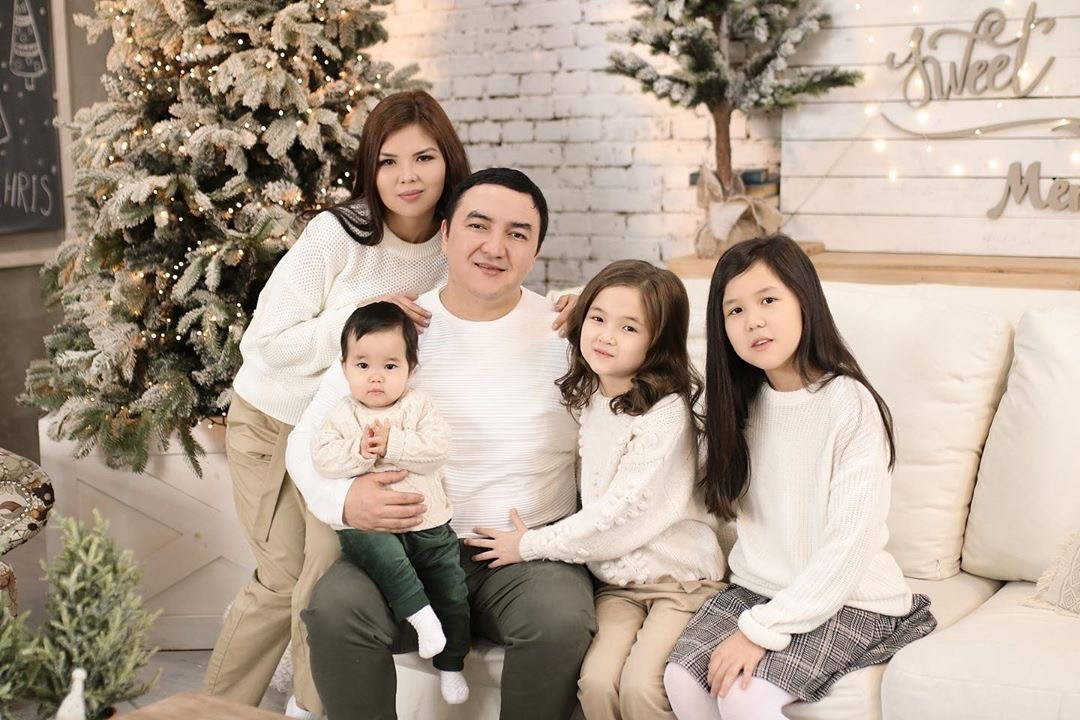 Евгения Ли. Фотостудия Алматы — 2 Stula.Studio | Аренда залов