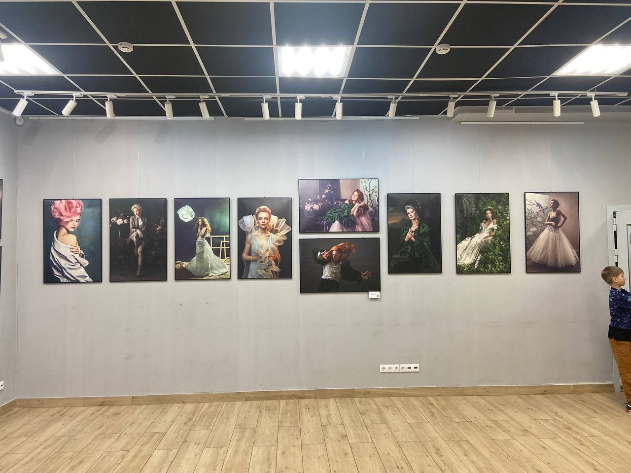 ПРО АНТУРАЖ 5 этапов. Репортажный, архитектурный, театральный и файн-арт фотограф Лена Мельникова в Москве