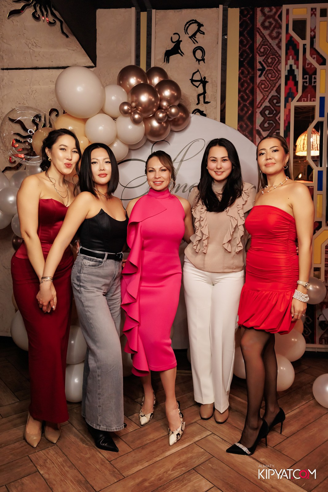 ЗАЯ, НА БИС. КИПЯТКОМ АЛМАТЫ!