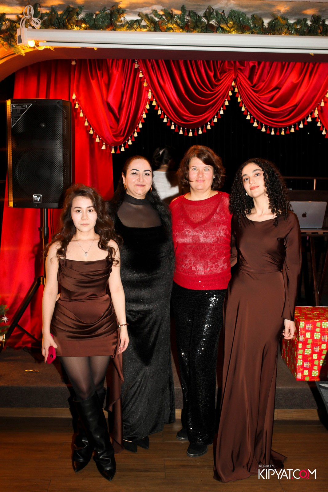 ЖИГУЛИ БАР. КИПЯТКОМ АЛМАТЫ! Фотосъемка мероприятий в Алматы