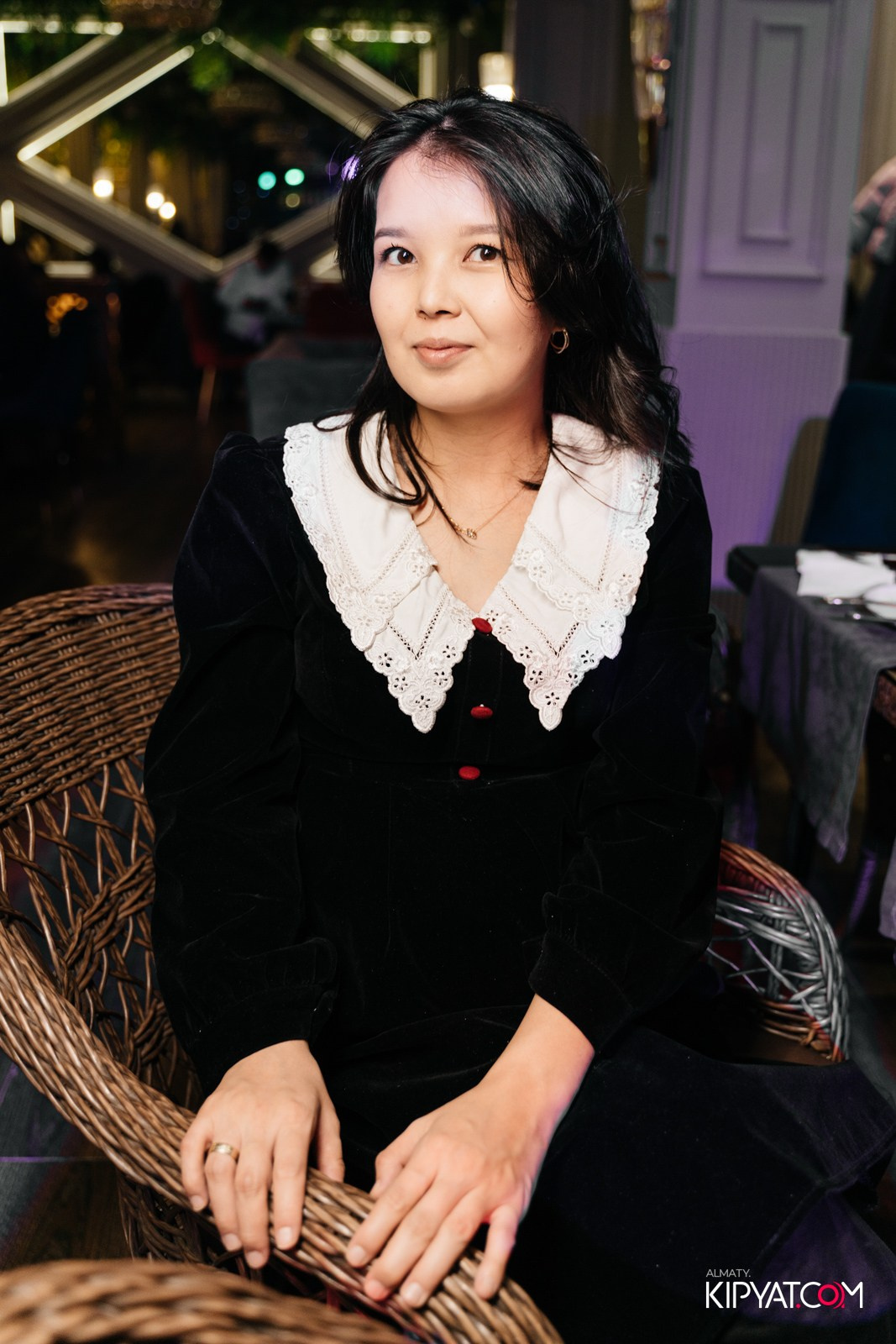 КАФЕ ЖАСМИН НА ЯССАУИ. КИПЯТКОМ АЛМАТЫ!