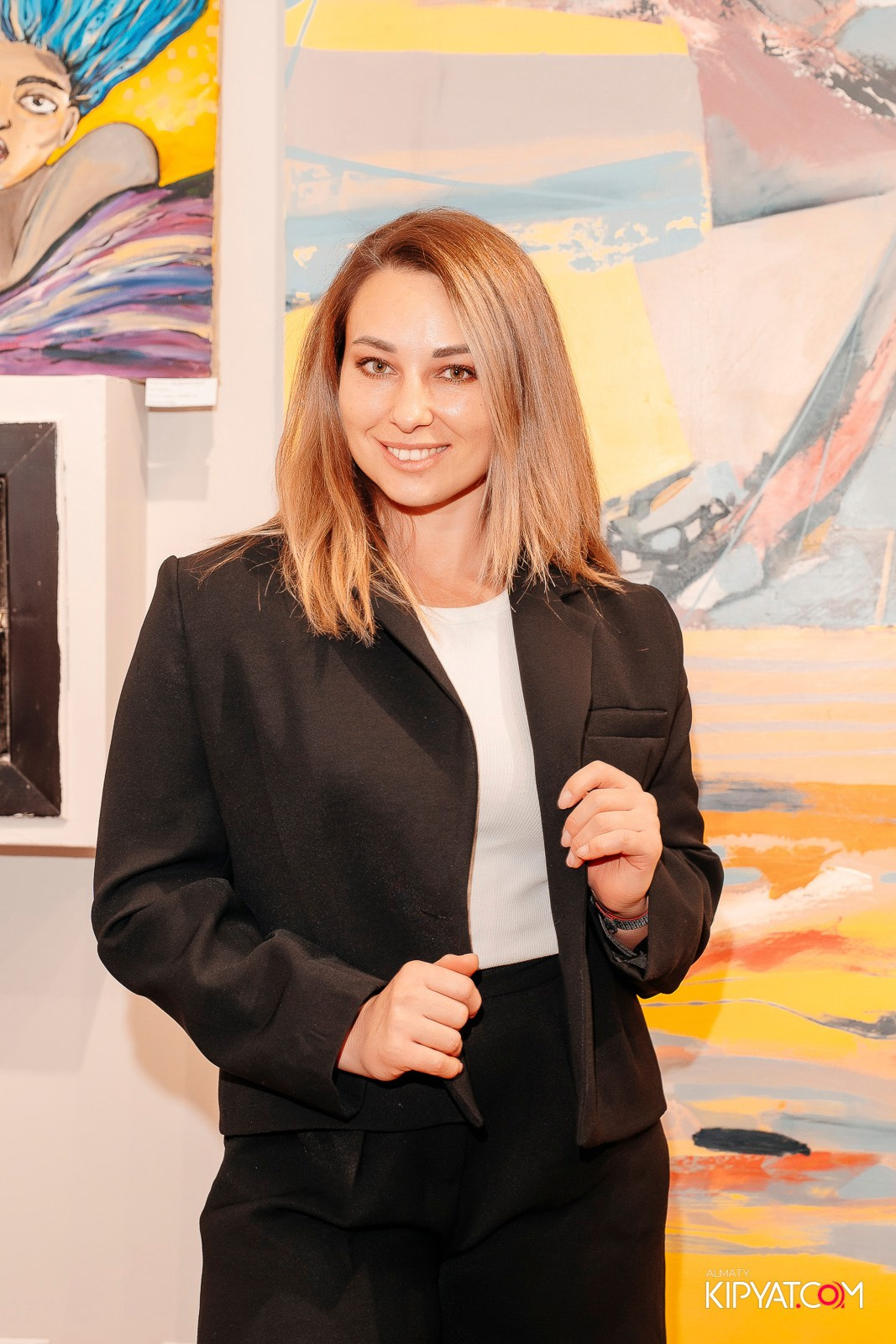 ОТКРЫТИЕ ХУДОЖЕСТВЕННОЙ ГАЛЕРЕИ ETNA ART LAB. КИПЯТКОМ АЛМАТЫ! Фотосъемка мероприятий в Алматы