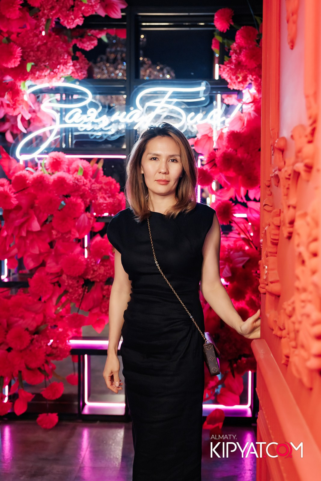 ЗАЯ, НА БИС. КИПЯТКОМ АЛМАТЫ!