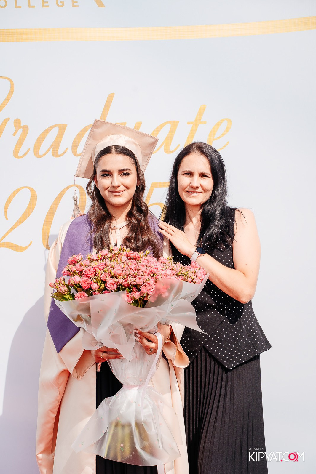 ВРУЧЕНИЕ ДИПЛОМОВ — НАРХОЗ КОЛЛЕДЖ. Part 2. КИПЯТКОМ АЛМАТЫ!