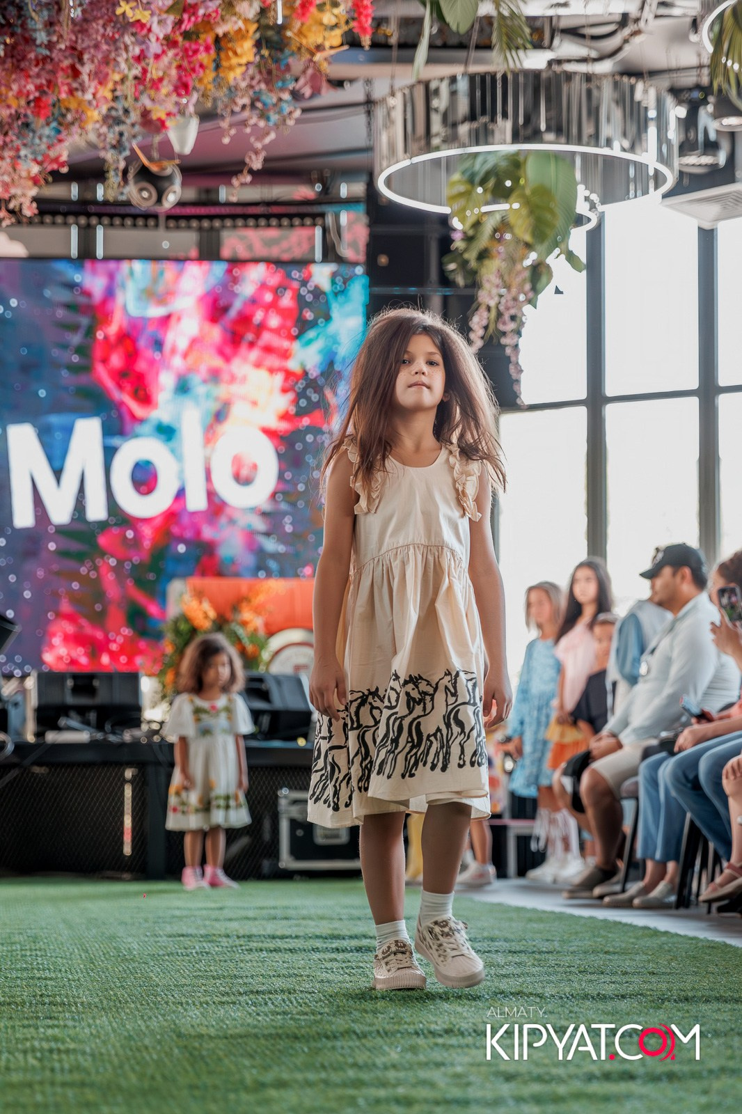 PROM KIDS FASHION SHOW. КИПЯТКОМ АЛМАТЫ!