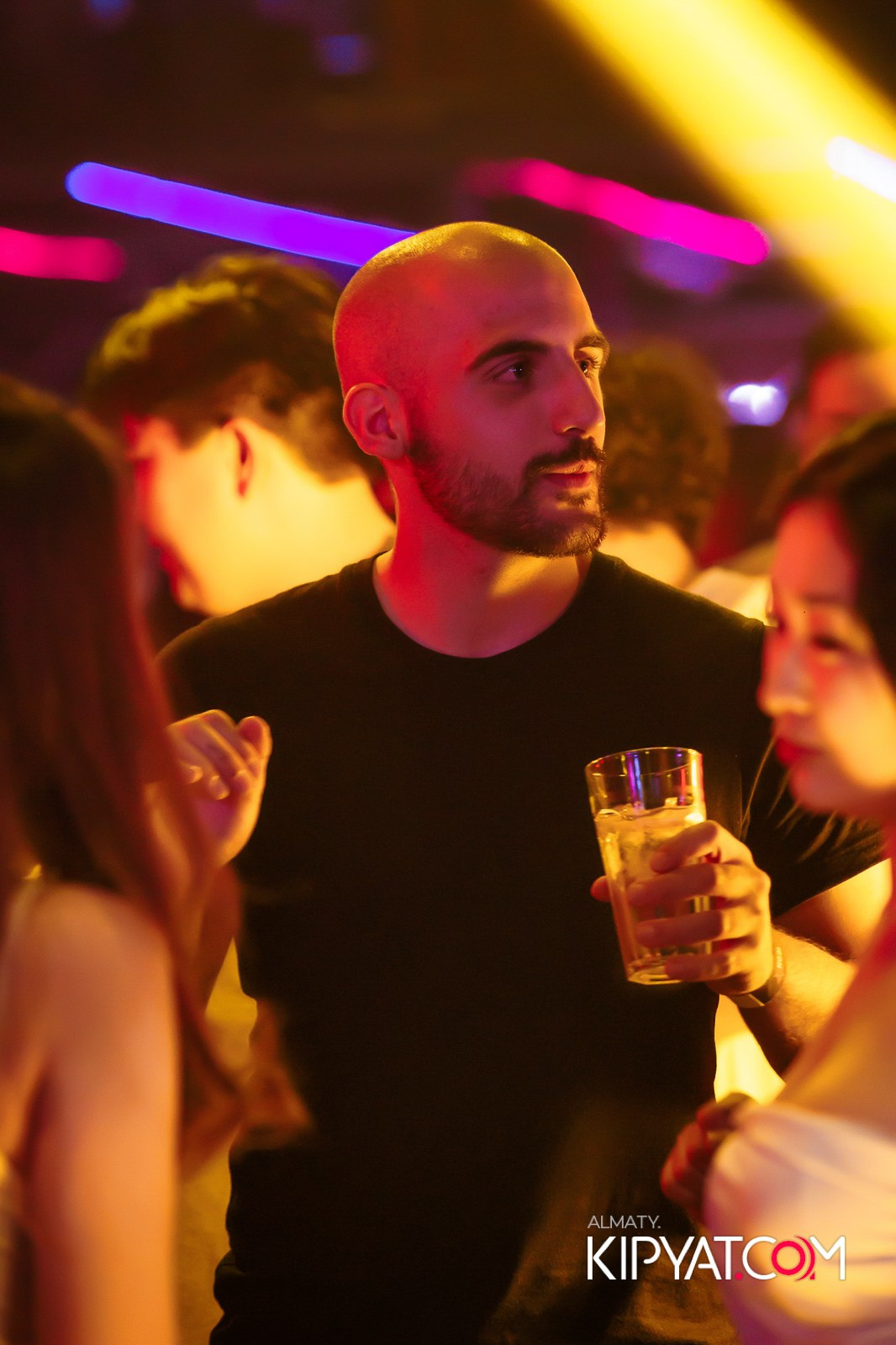 НОЧНОЙ КЛУБ ICON. КИПЯТКОМ АЛМАТЫ!