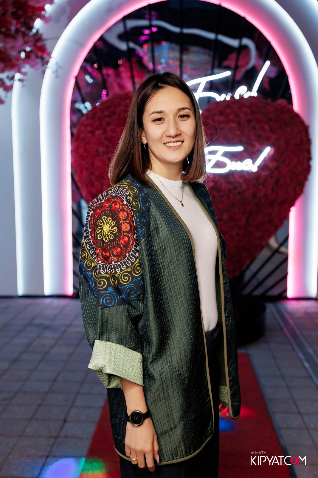 ЗАЯ, НА БИС. КИПЯТКОМ АЛМАТЫ!