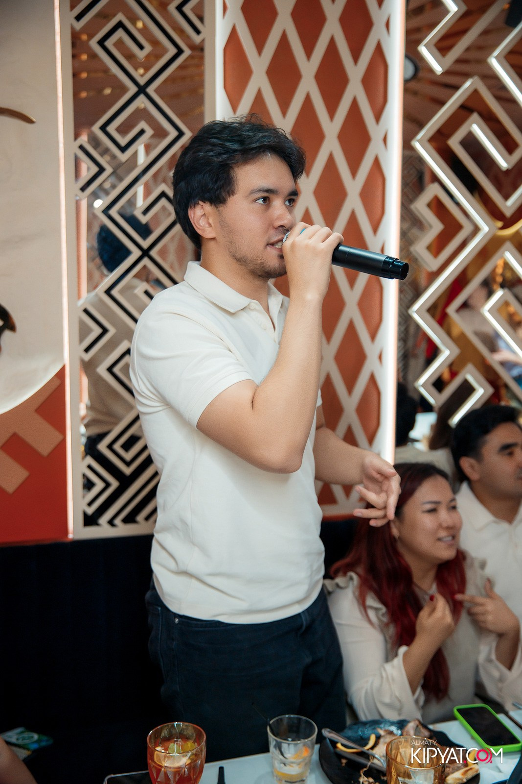 УХО И МЕДВЕДЬ НА ГАГАРИНА. КИПЯТКОМ АЛМАТЫ!