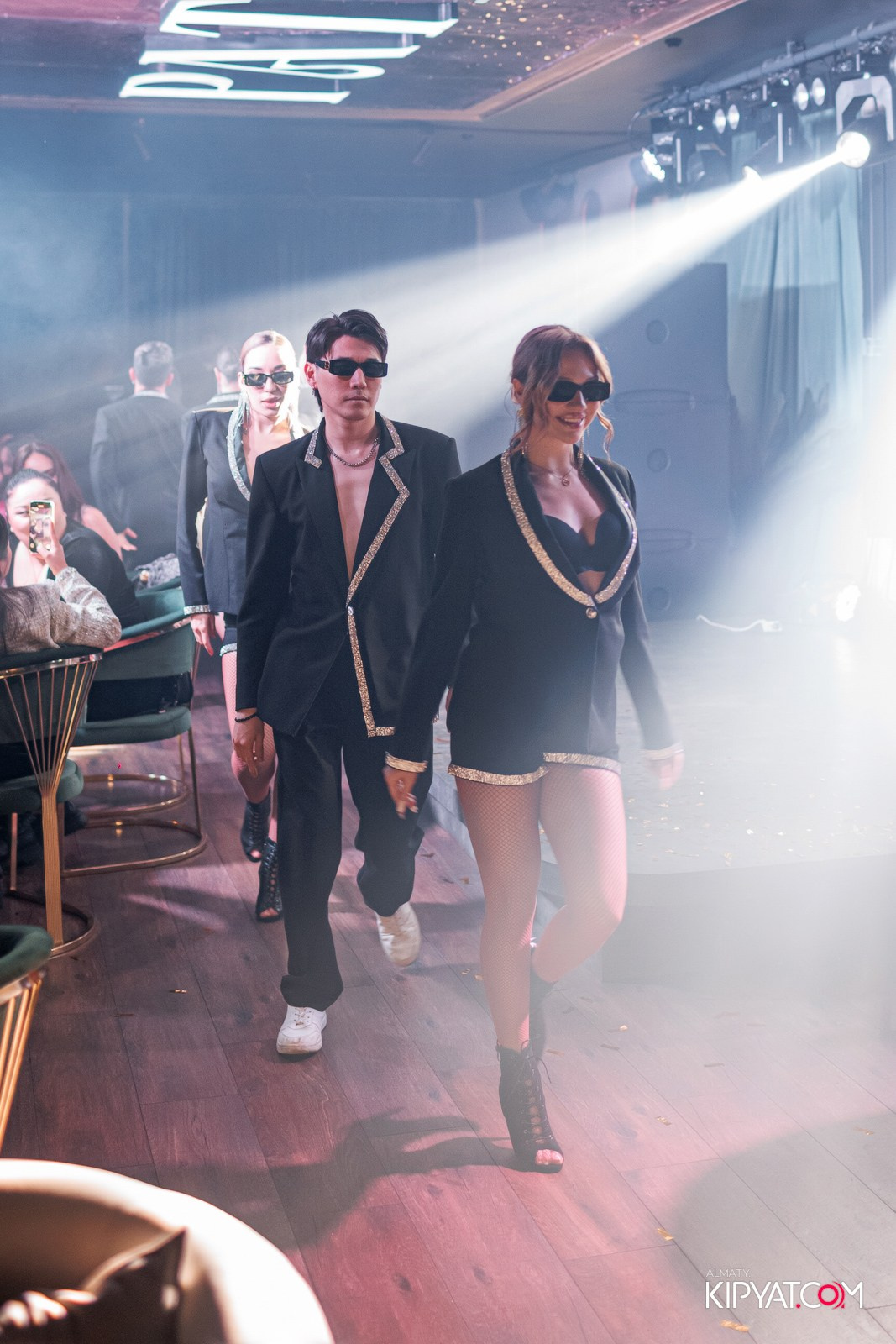 PATRIKI RESTAURANT. КИПЯТКОМ АЛМАТЫ!