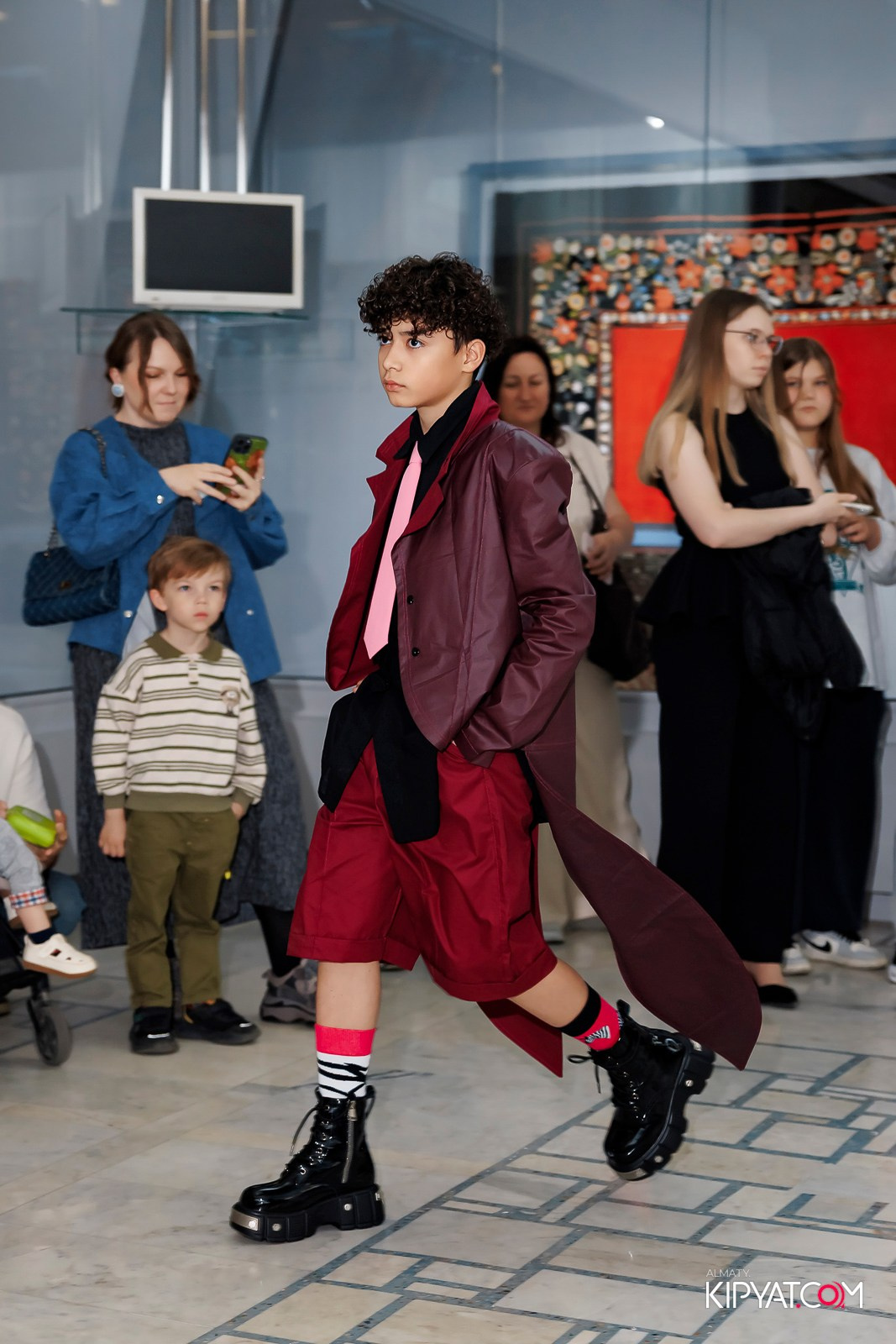 JUNIOR MODELS SHOW. ПЕРФОМАНС НОЧЬ В МУЗЕЕ. КИПЯТКОМ АЛМАТЫ! Фотосъемка мероприятий в Алматы