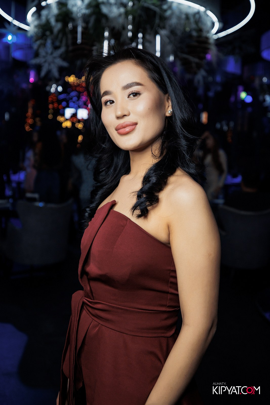 FRIENDS BAR & TERRACE. КИПЯТКОМ АЛМАТЫ!