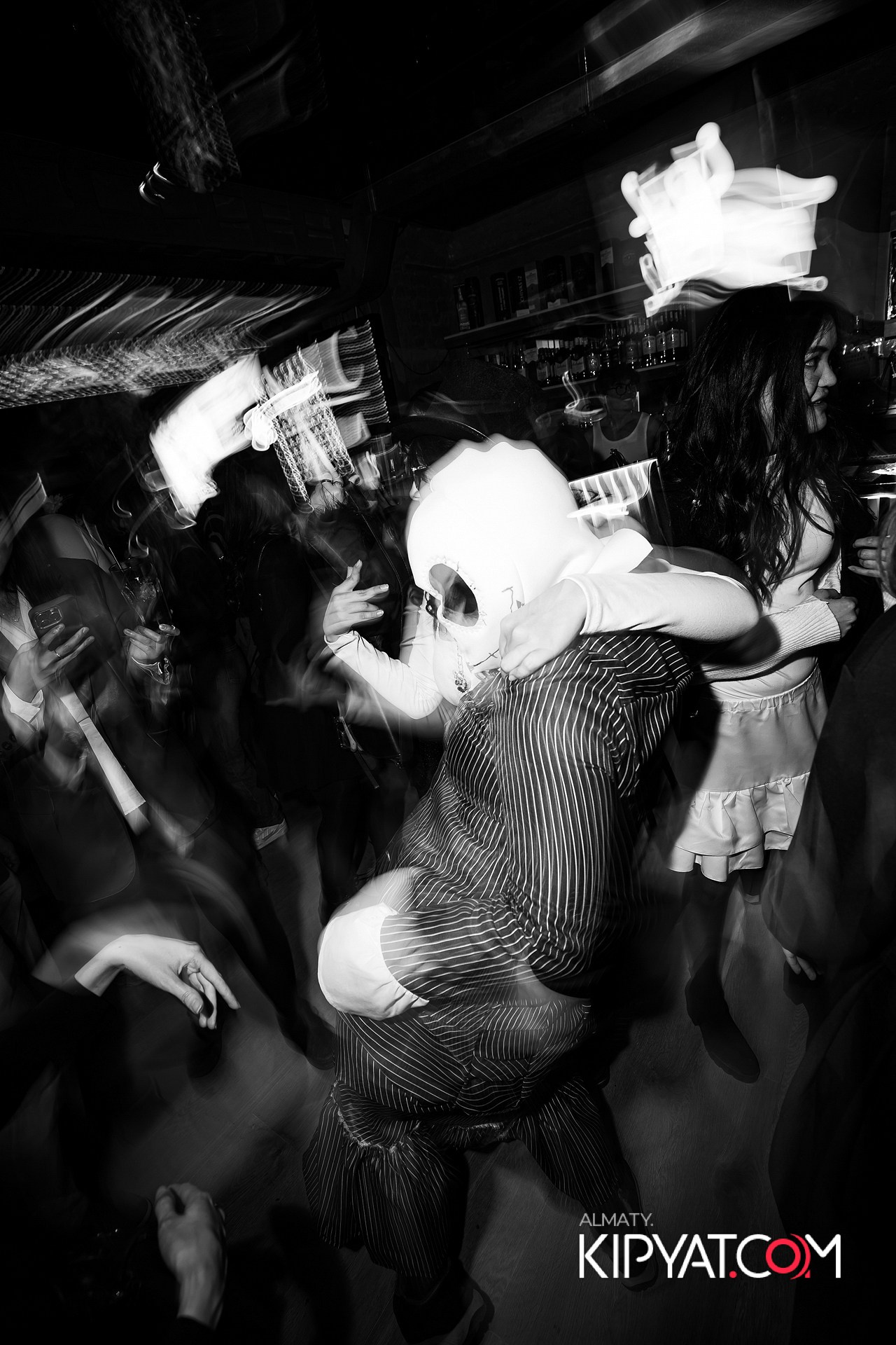 PICASSO BAR. КИПЯТКОМ АЛМАТЫ!