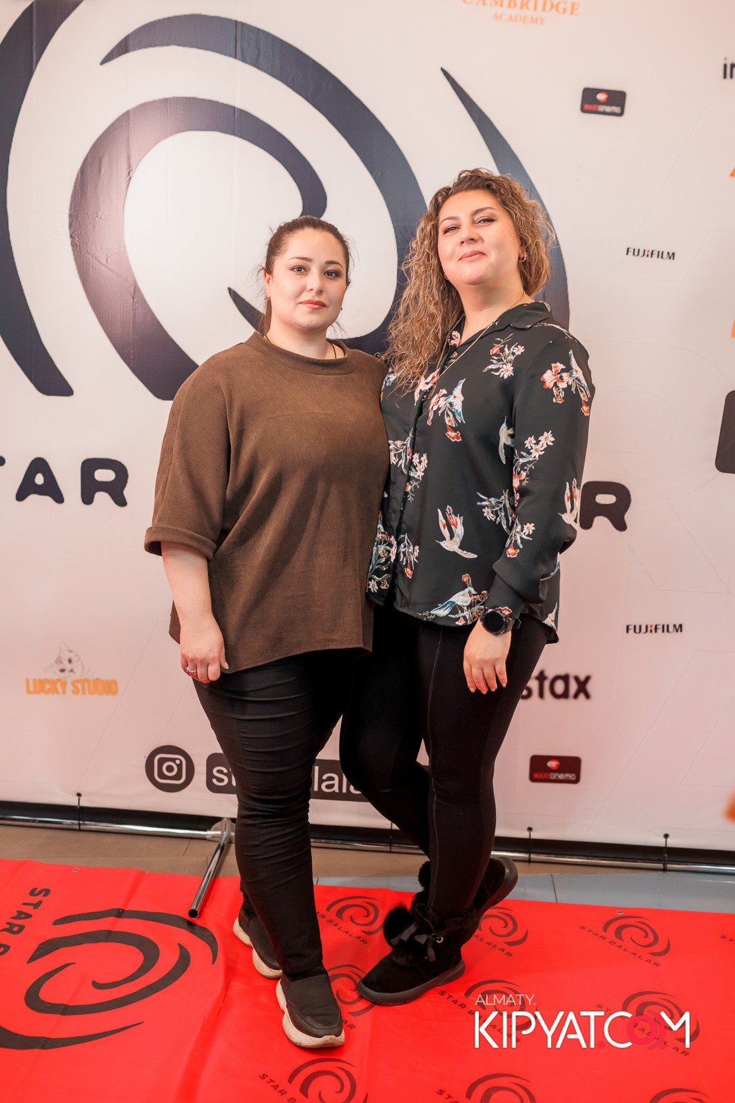 ПРЕЗЕНТАЦИЯ 8 ГРУППЫ КИНОПРОЕКТА «STARBALALAR». КИПЯТКОМ АЛМАТЫ!