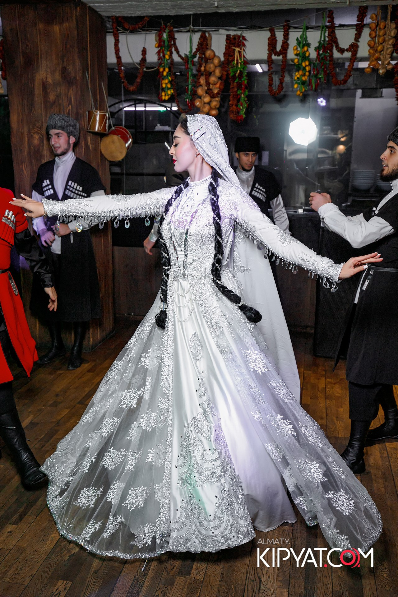 ВАХТАНГУРИ. КИПЯТКОМ АЛМАТЫ!