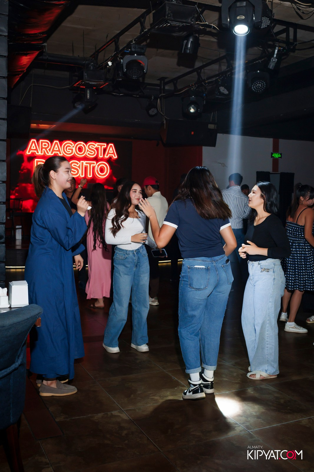 ARAGOSTA. КИПЯТКОМ АЛМАТЫ! Фотосъемка мероприятий в Алматы