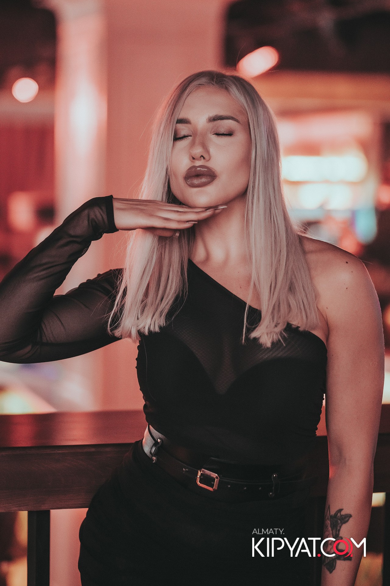 BLABLABAR. КИПЯТКОМ АЛМАТЫ!