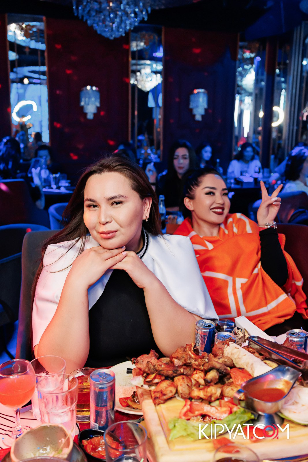 ЗАЯ, НА БИС. КИПЯТКОМ АЛМАТЫ!