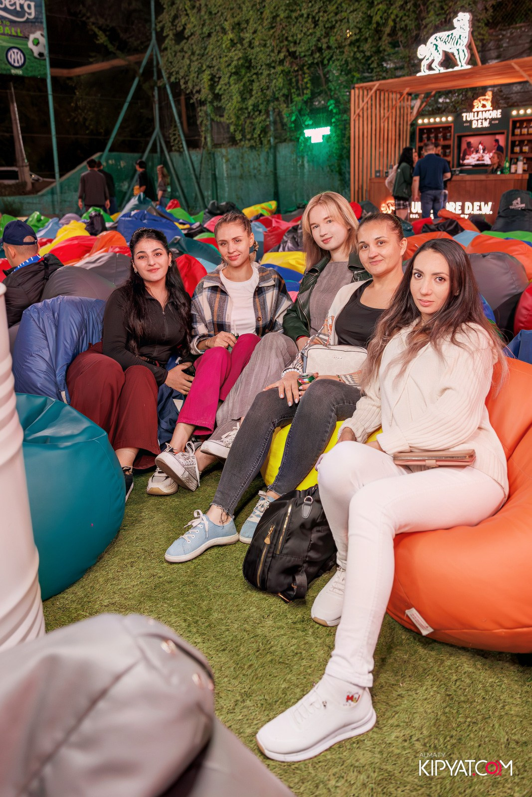 ФУТБОЛЬНЫЙ ФЕСТИВАЛЬ В VELVET SPORT VILLA. КИПЯТКОМ АЛМАТЫ!