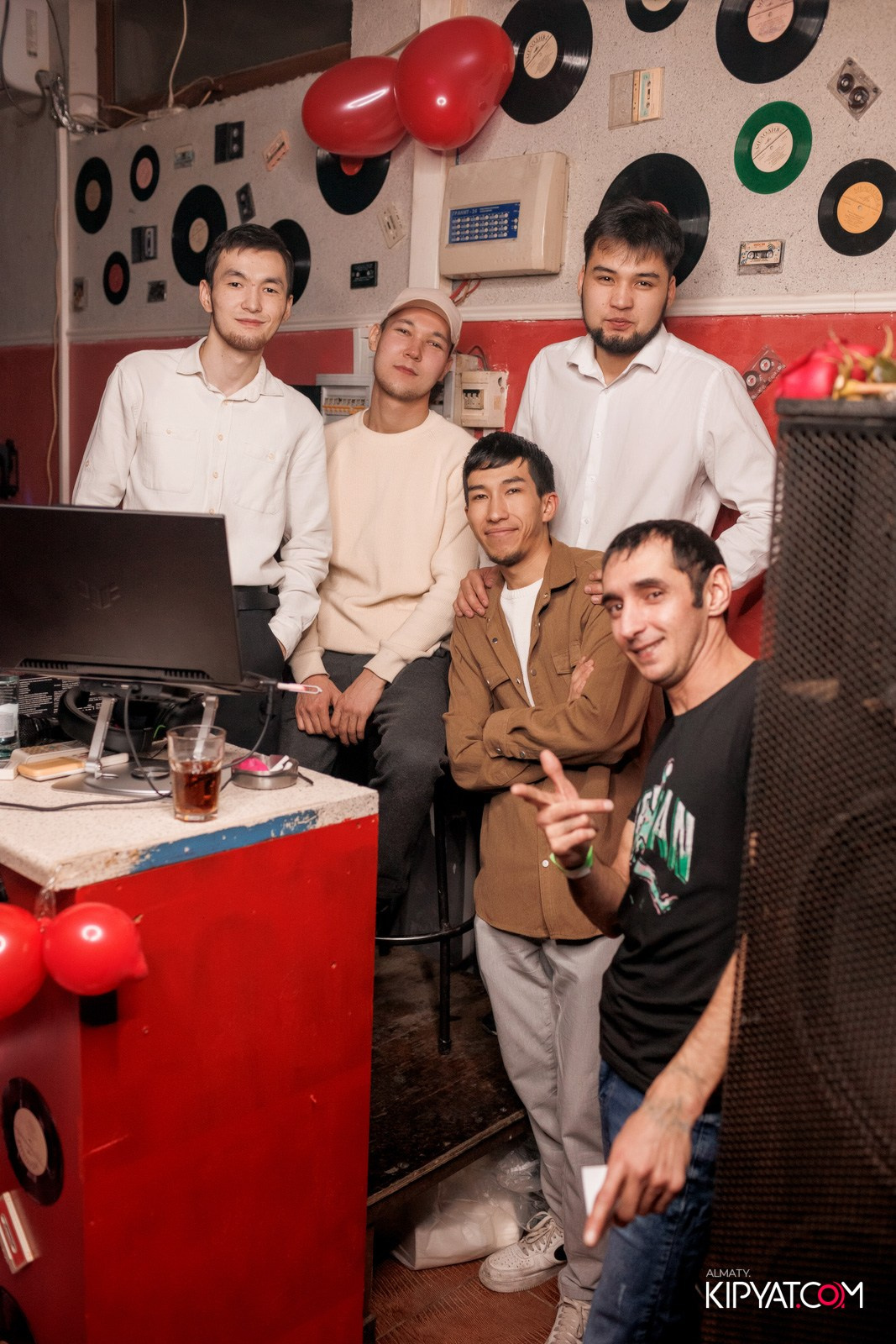 ПИОНЕРСКАЯ ПРАВДА. КИПЯТКОМ АЛМАТЫ!