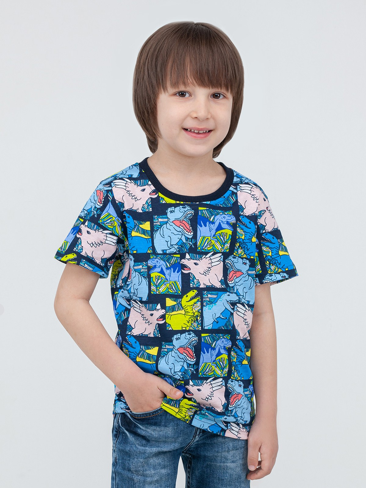 Детская футболки. Сборные фотосъёмки в Москве. фотосессии одежды.фотограф